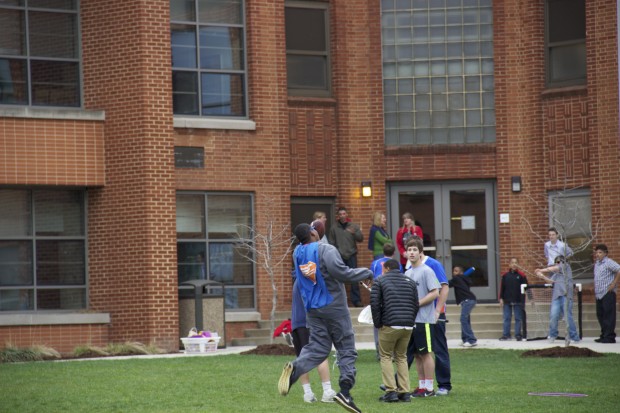 Students enjoy games in the quad during Arts Fair