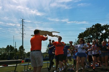 Seniors Win the Golden Greyhound