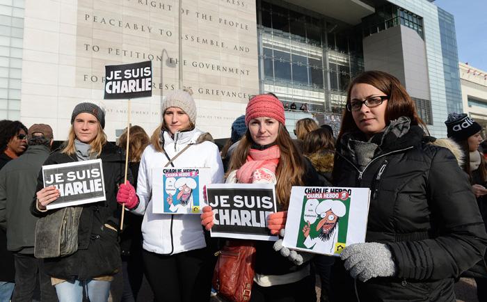 Rally in DC honors Paris attack victims