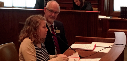 Junior Samantha Zeid testifying before the Senate Judiciary Committee. Photo by Debra Wiens. 