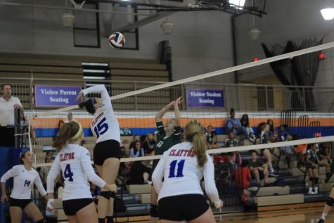 Featured Photo: Volleyball