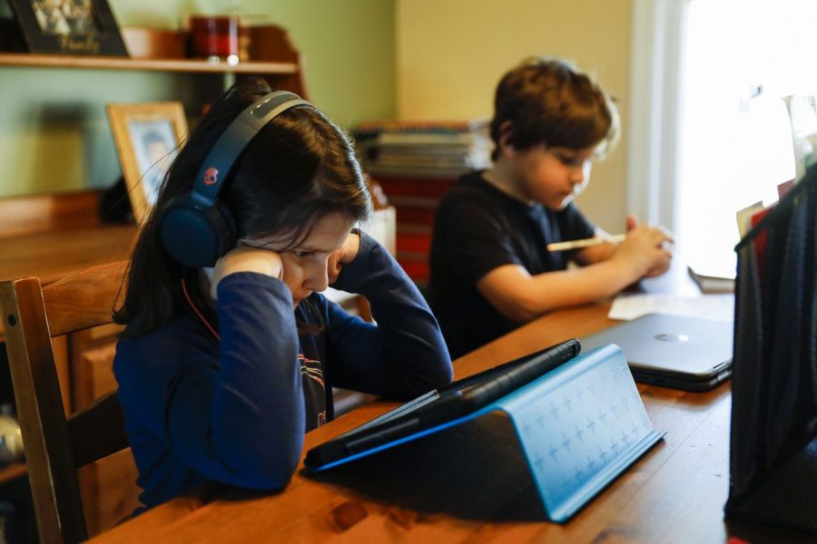 For many parents of younger students, a primary concern with online schooling has been the lack of interactivity in pre-recorded lessons.