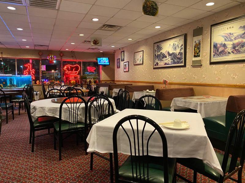 Wonton King's empty dining room amidst COVID-19. 