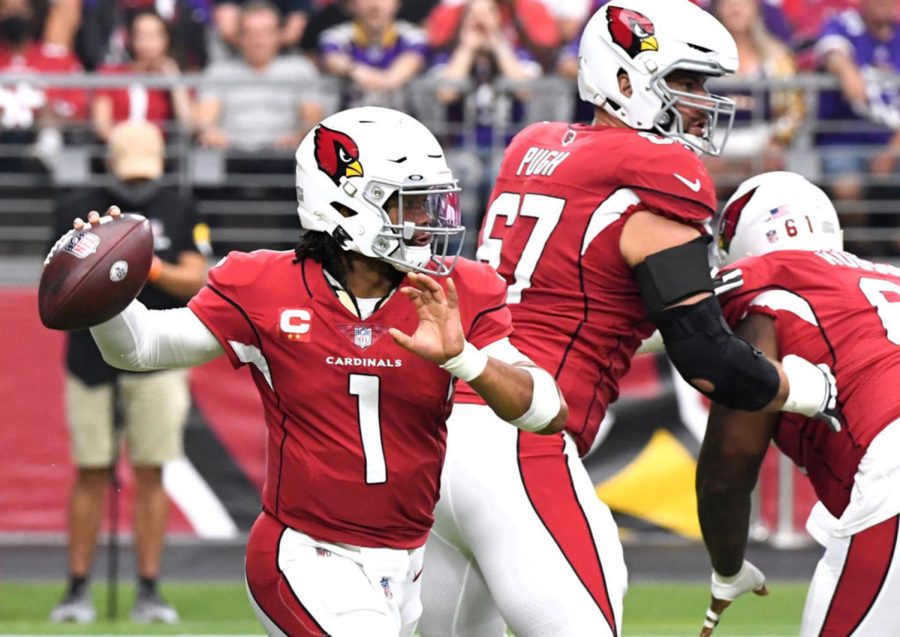 Quarterback Kyler Murray #1 of the Arizona Cardinals passes the ball against the Minnesota Vikings in the first quarter of the game at State Farm Stadium on September 19, 2021 in Glendale, Arizona. (Norm Hall/Getty Images/TNS)