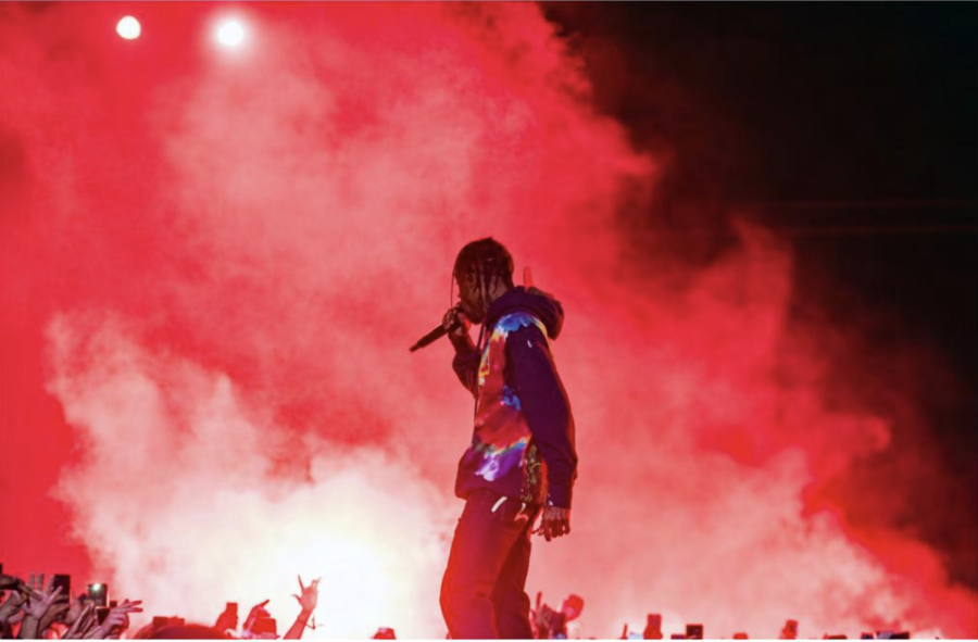 Travis Scott Preforming