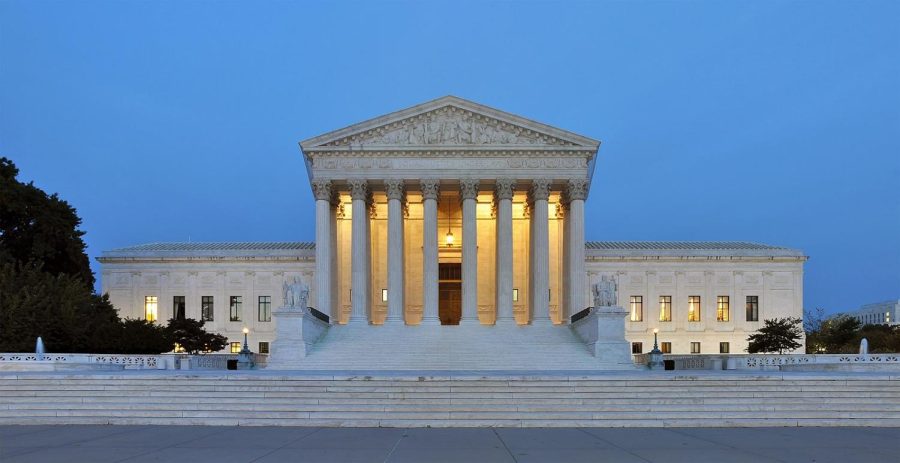 Image of the Supreme Court Building courtesy of Wikipedia Commons