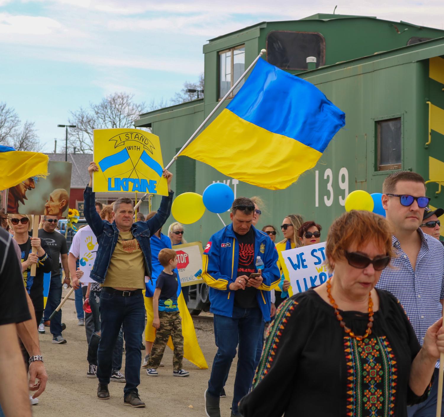 'Slava Ukraini! Heroiam slava!'