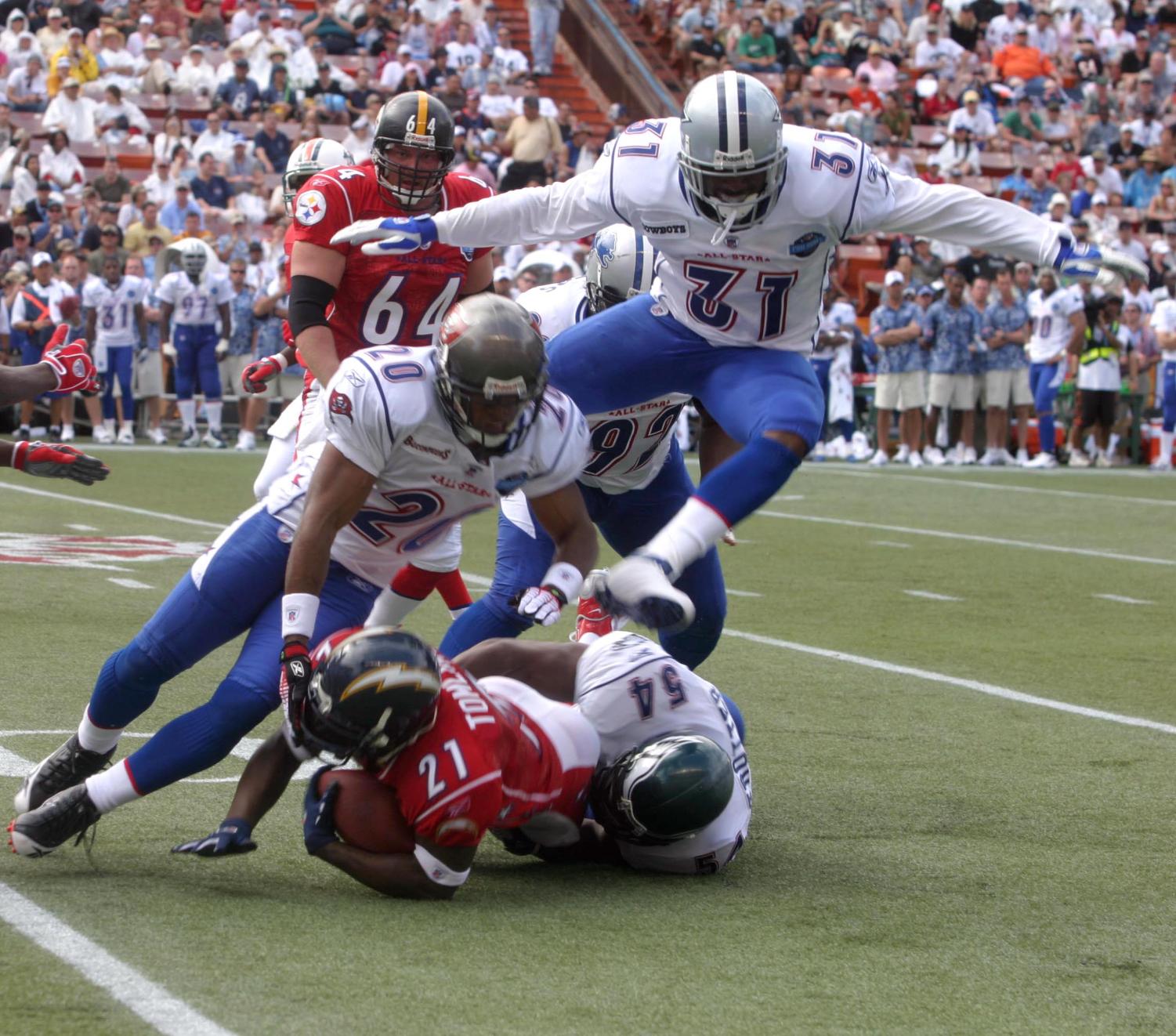 AFC and NFC all-stars playing in the 2006 Pro Bowl at Aloha Stadium in Hawaii.