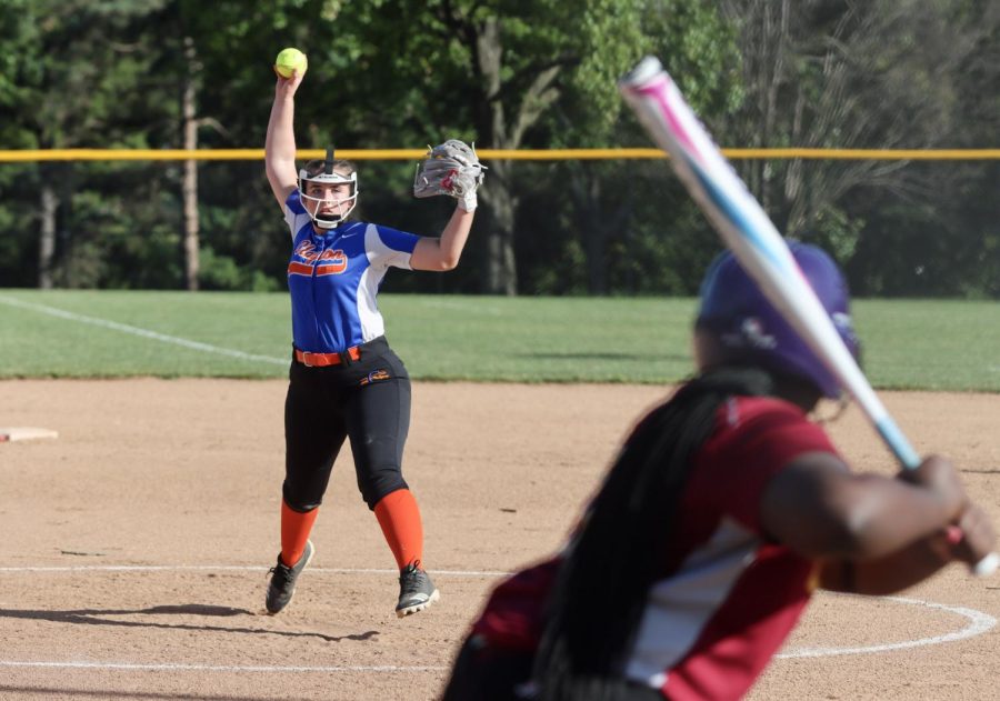 CHS Varsity Girls Softball Team Plays Hazelwood East