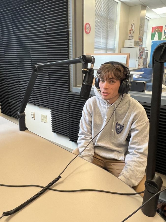 Podcast editor and host Sofia Mutis interviews CHS students about the infamous Kayne West.