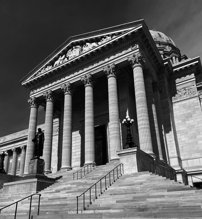 Image of the Missouri Capital Building in Jefferson City, Missouri.