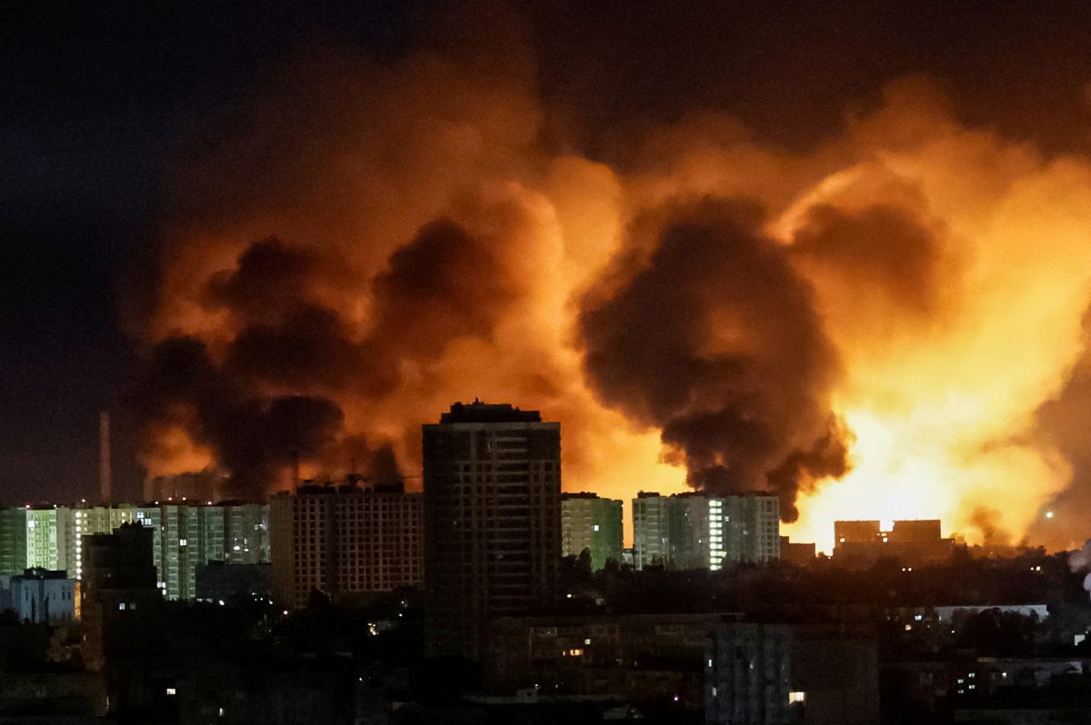 An explosion of a drone lights up the sky over the city during a Russian drone strike, amid Russia's attack on Ukraine, in Kyiv, Ukraine May 24, 2025. REUTERS/Gleb Garanich