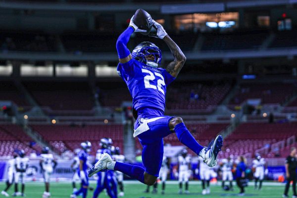 St. Louis Battlehawks cornerback Keylon Kennedy (22) leaps for the ball May 29 prior to the Battlehawks' matchup with the Renegades. The Battlehawks were ultimately defeated 20-16.